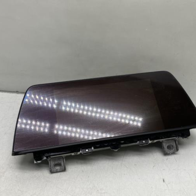 Ecran GPS BMW SERIE 1 F20 Photo n°1