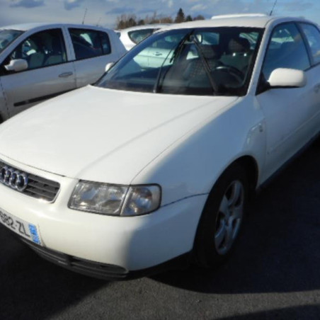 Glace retroviseur gauche AUDI A3 1 Photo n°1
