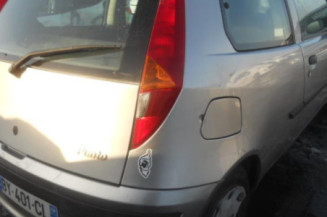 Glace retroviseur droit FIAT PUNTO 2