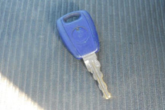 Glace retroviseur droit FIAT PUNTO 2
