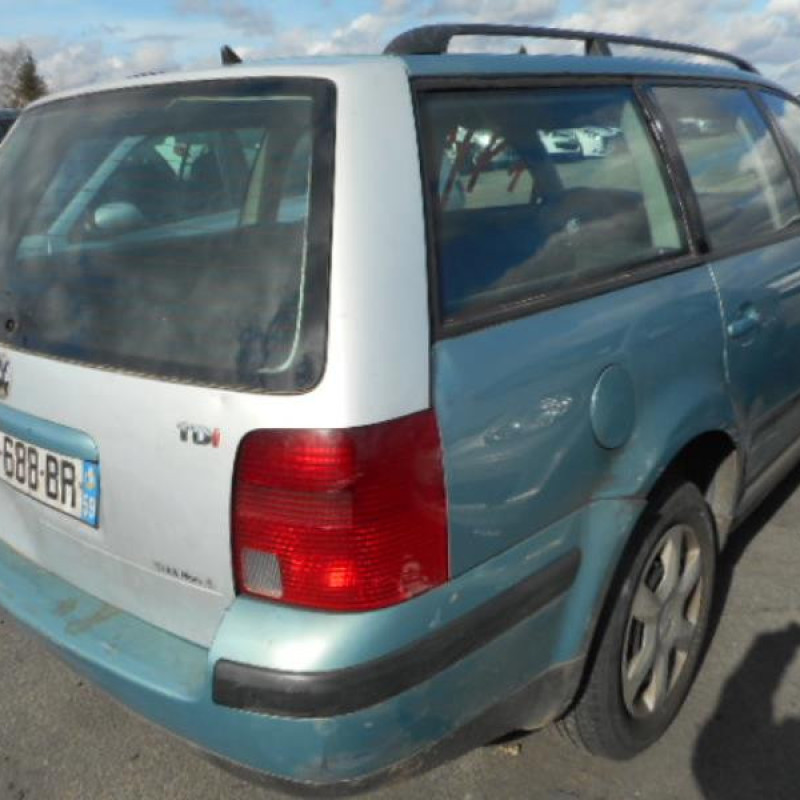 Glace retroviseur droit VOLKSWAGEN PASSAT 4 Photo n°3