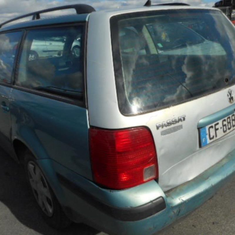 Glace retroviseur droit VOLKSWAGEN PASSAT 4 Photo n°4