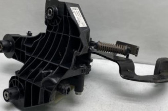Pedale d'embrayage RENAULT TRAFIC 3