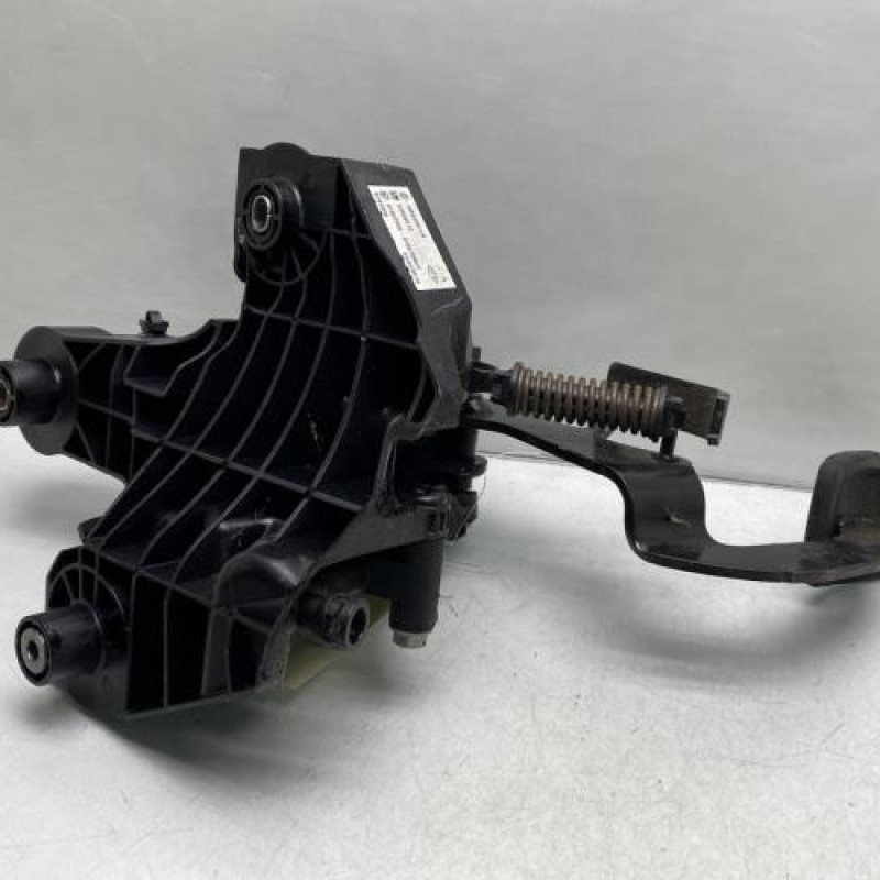 Pedale d'embrayage RENAULT TRAFIC 3 Photo n°3