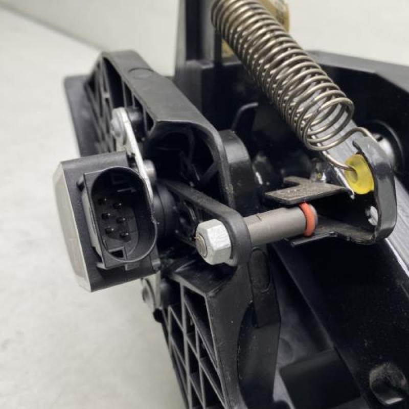 Pedale de frein BMW SERIE 2 F45 ACTIVE Photo n°3