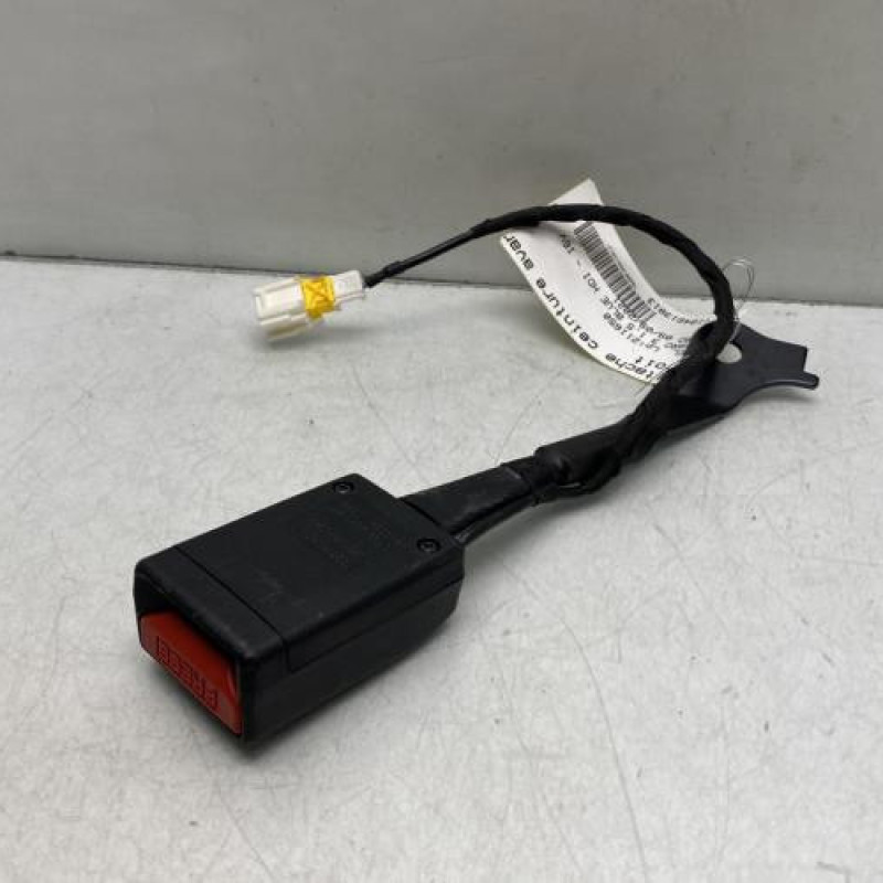 Attache ceinture avant droit OPEL VIVARO 3 Photo n°3