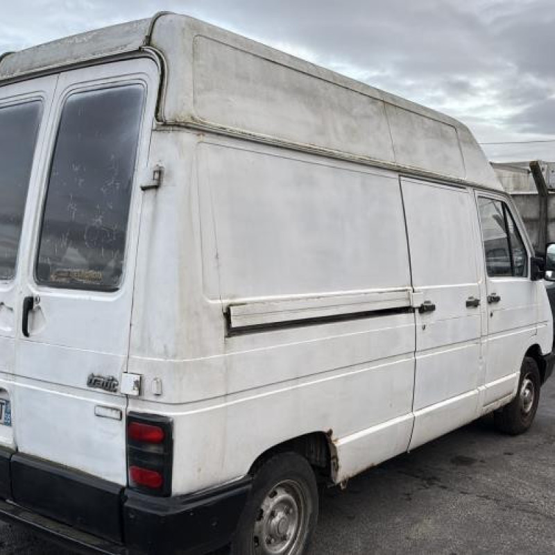 Vitre avant droit RENAULT TRAFIC 1 Photo n°7