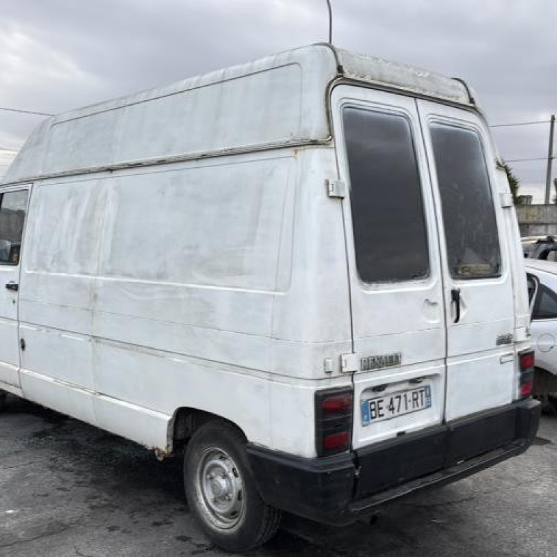 Vitre avant droit RENAULT TRAFIC 1 Photo n°8