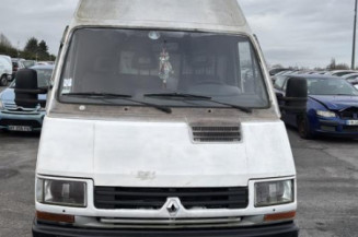 Vitre avant droit RENAULT TRAFIC 1