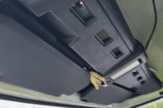 Vitre avant droit RENAULT TRAFIC 1