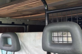 Vitre avant droit RENAULT TRAFIC 1