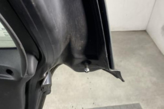 Malle/Hayon arriere RENAULT CLIO 3