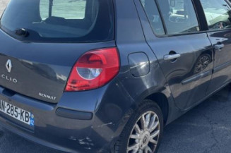 Malle/Hayon arriere RENAULT CLIO 3