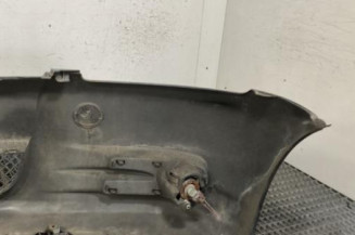 Pare choc avant TOYOTA YARIS 1