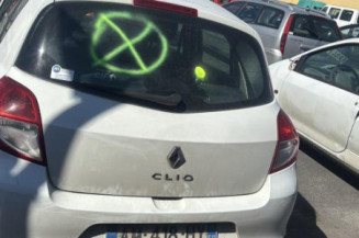 Malle/Hayon arriere RENAULT CLIO 3