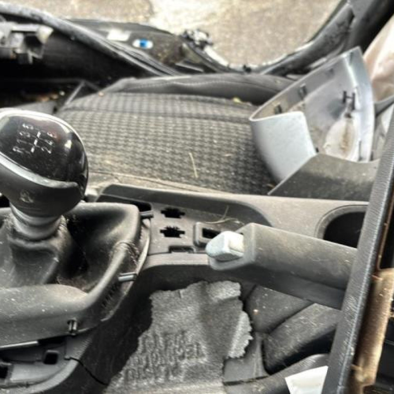 Boite de vitesses PEUGEOT 308 2 SW Photo n°4