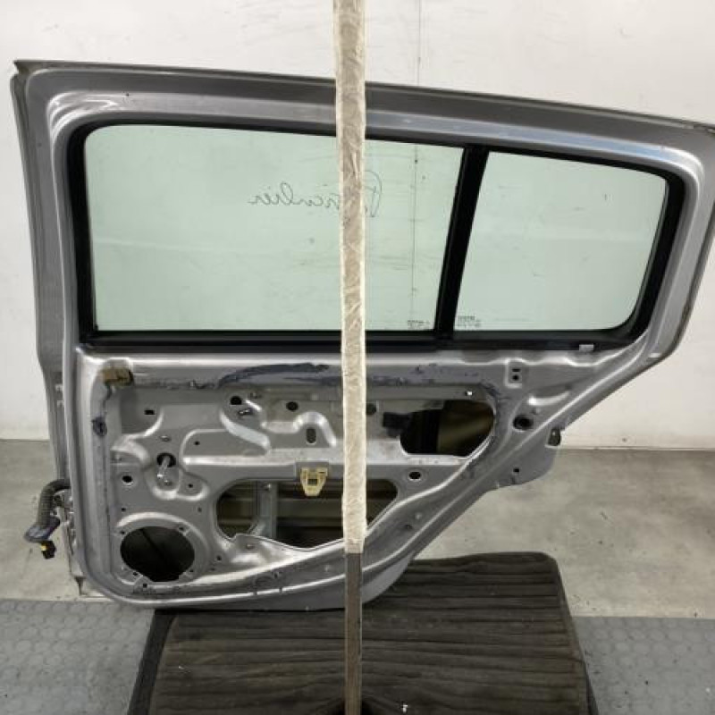 Porte arriere droit RENAULT CLIO 2 CAMPUS Photo n°4