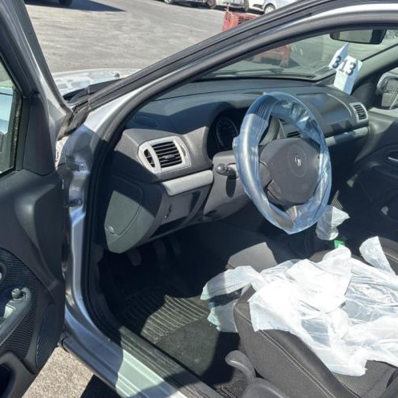 Porte arriere droit RENAULT CLIO 2 CAMPUS Photo n°13