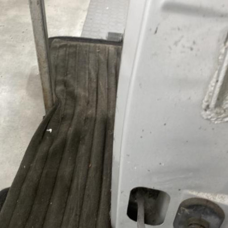 Porte arriere gauche RENAULT CLIO 2 CAMPUS
