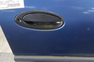 Porte avant droit RENAULT LAGUNA 1