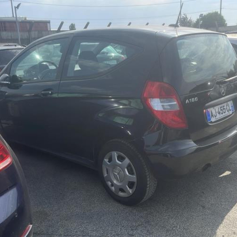 Porte avant gauche MERCEDES CLASSE A 169 Photo n°15