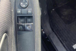 Porte avant gauche MERCEDES CLASSE A 169