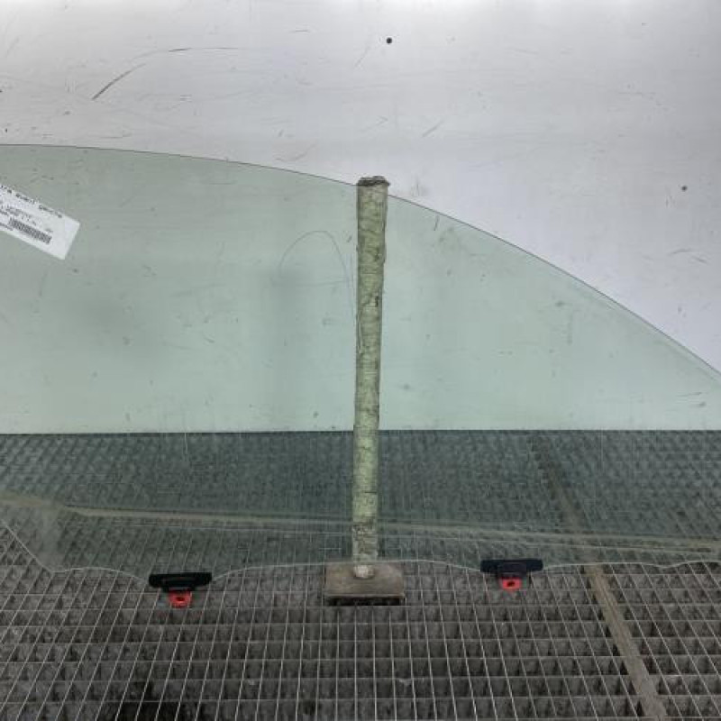 Vitre avant gauche TOYOTA YARIS 1 Photo n°6