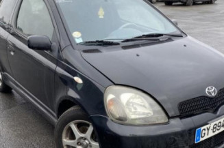 Vitre avant gauche TOYOTA YARIS 1