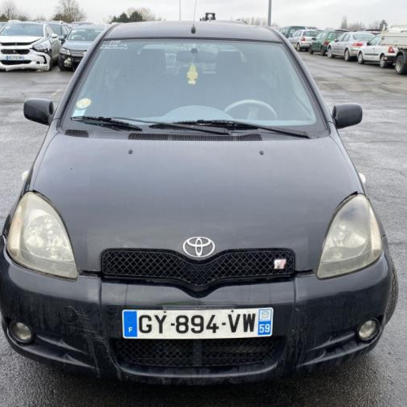 Vitre avant gauche TOYOTA YARIS 1 Photo n°13