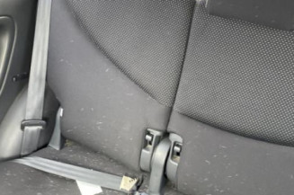 Vitre avant gauche TOYOTA YARIS 1