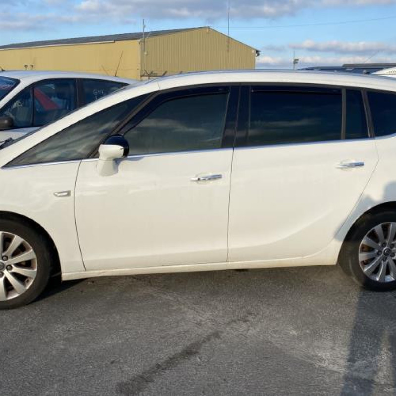 Attelage (boule de remorquage) OPEL ZAFIRA TOURER C Photo n°12