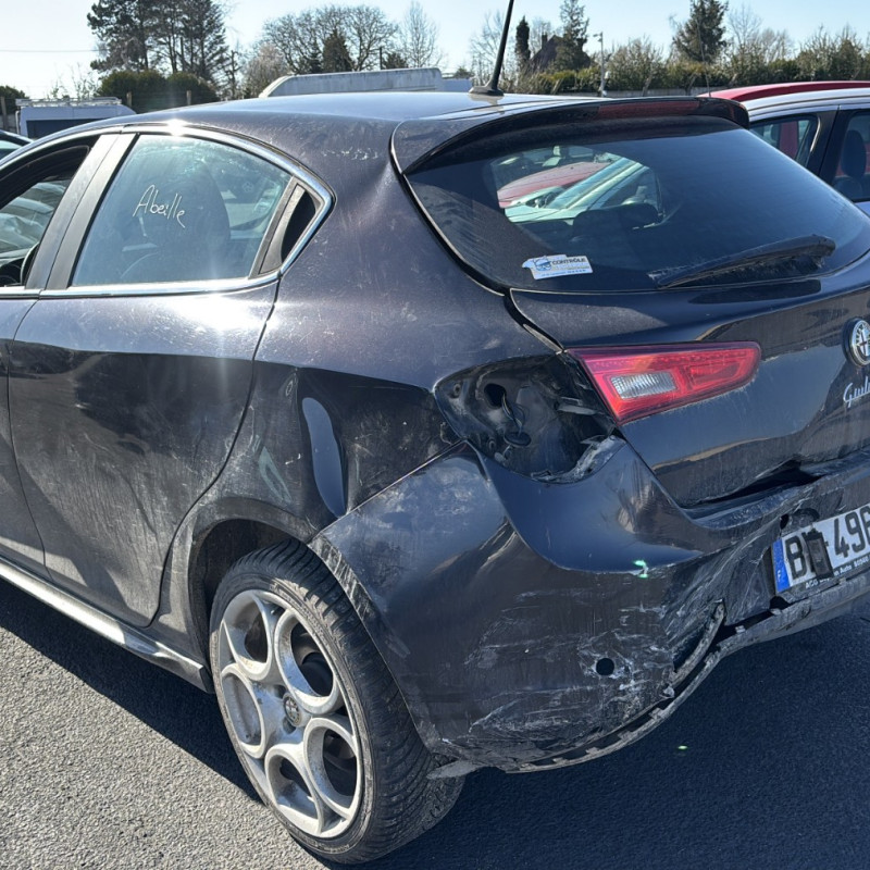 ALFA ROMEO GIULIETTA 2 PHASE 1 2.0 JTD - 16V TURBO MULTIJET Photo n°15