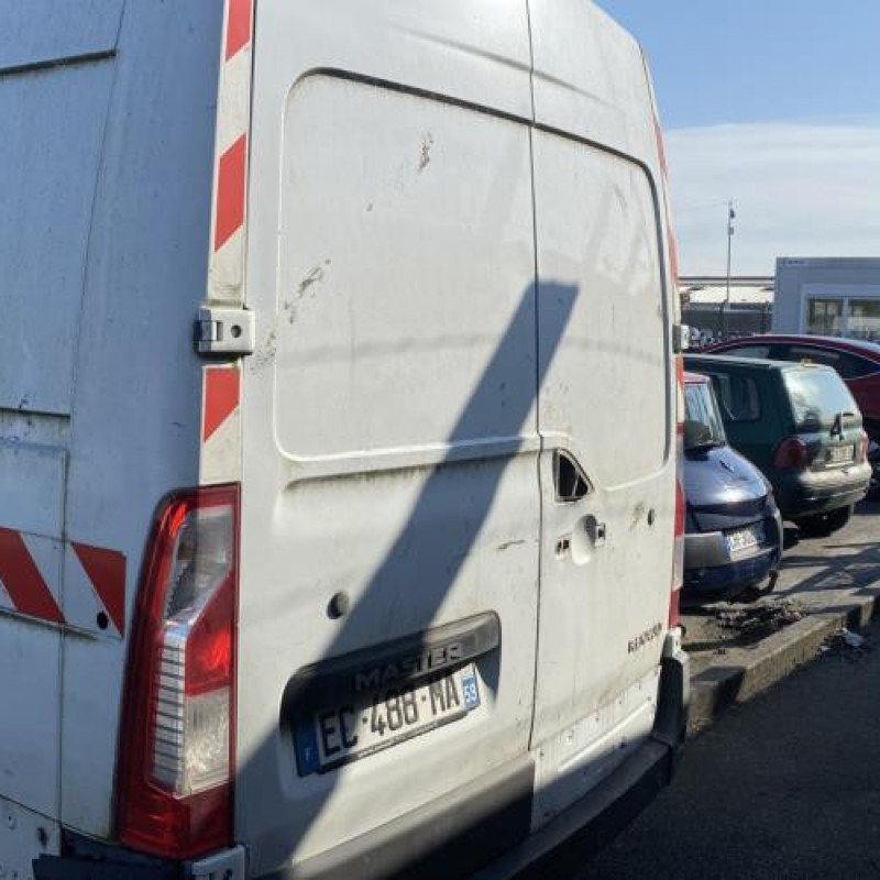 Eclairage de plaque RENAULT MASTER 3 Photo n°8