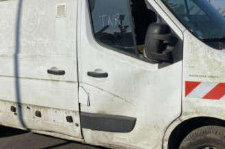 Eclairage de plaque RENAULT MASTER 3