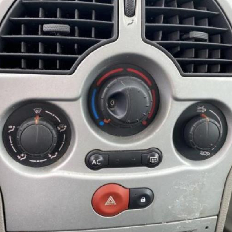 Aile avant droit RENAULT MODUS Photo n°15