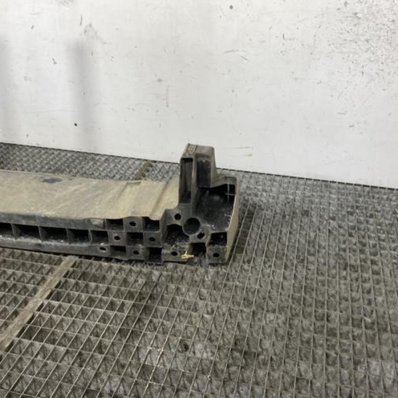 Absorbeur de pare choc arriere RENAULT CLIO 3 Photo n°3