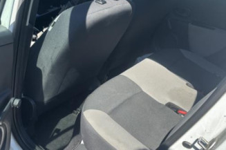 Absorbeur de pare choc arriere RENAULT CLIO 3