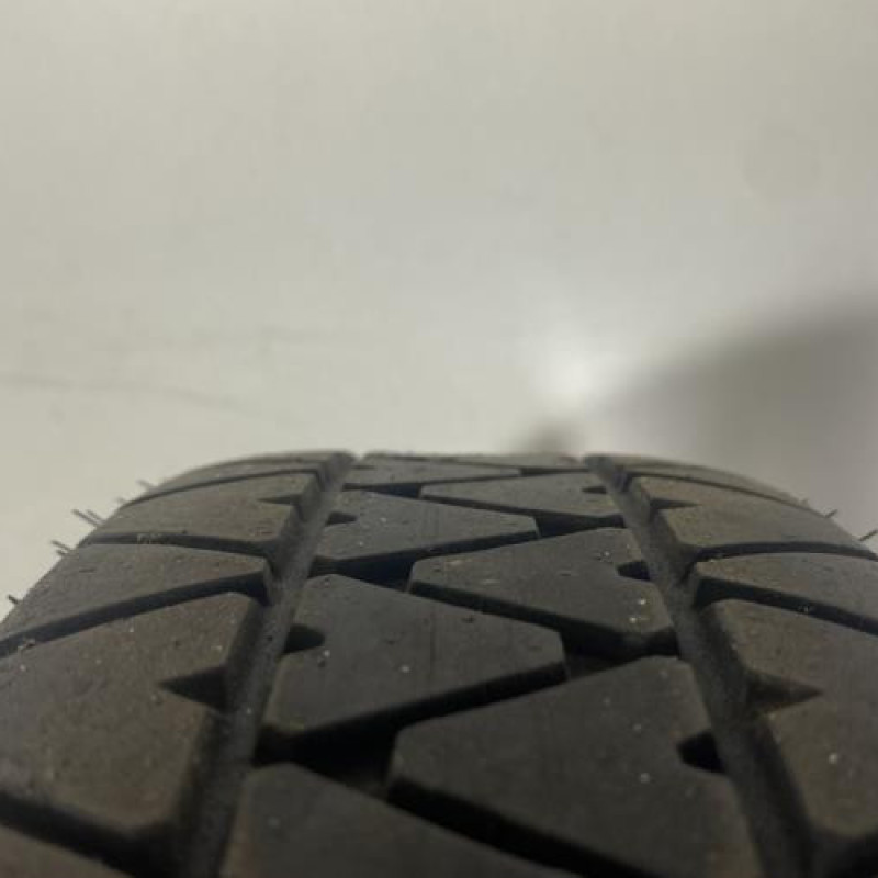Roue de secours VOLKSWAGEN GOLF 5 Photo n°4