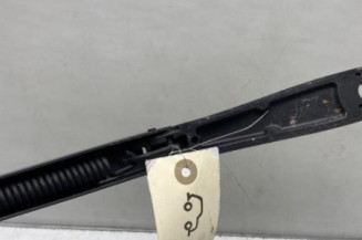 Bras essuie glace avant droit OPEL VIVARO 3