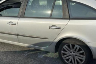 Aile avant gauche RENAULT LAGUNA 2