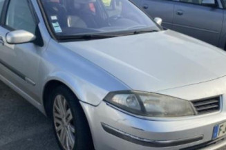 Aile avant gauche RENAULT LAGUNA 2
