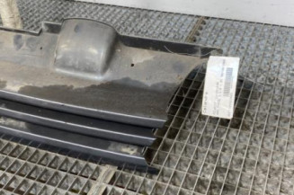 Calandre PEUGEOT 405