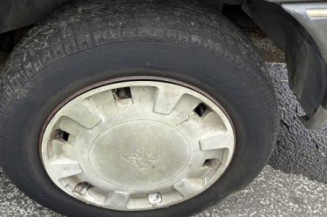 Calandre PEUGEOT 405