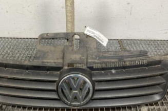 Calandre VOLKSWAGEN POLO 4 Photo n°1