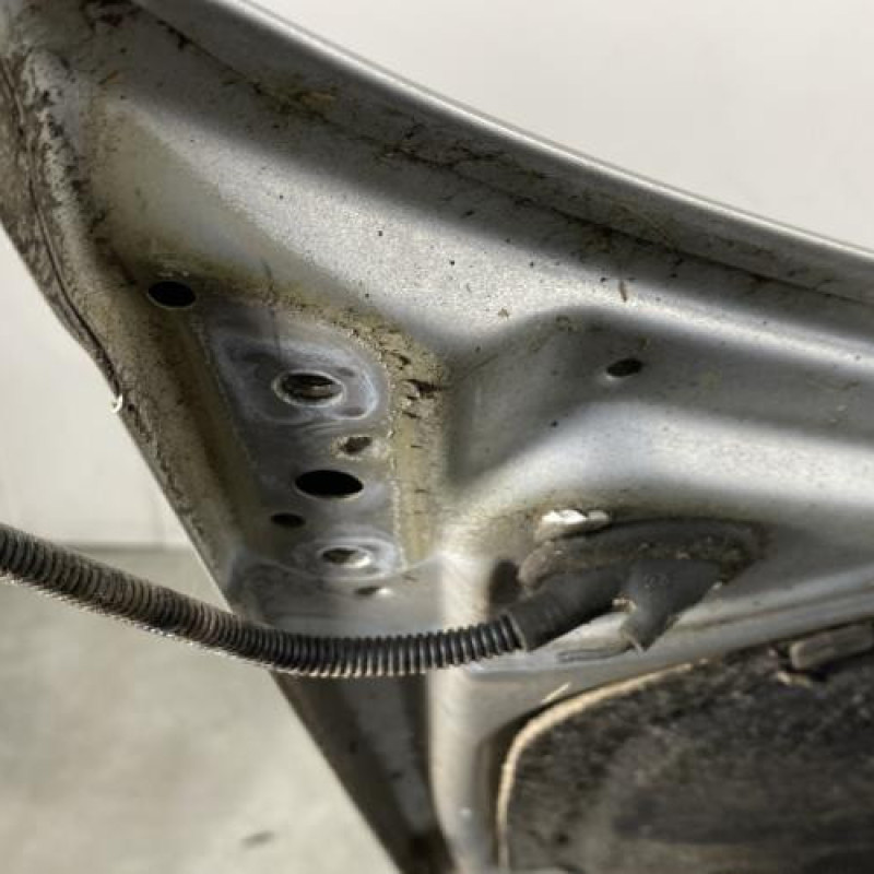 Capot VOLKSWAGEN POLO 4 Photo n°6