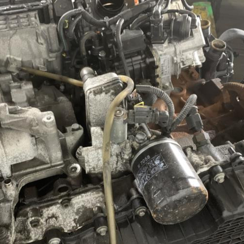 Moteur CITROEN C4 GRAND PICASSO 2 Photo n°4