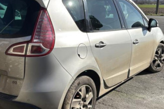 Malle/Hayon arriere RENAULT SCENIC 3