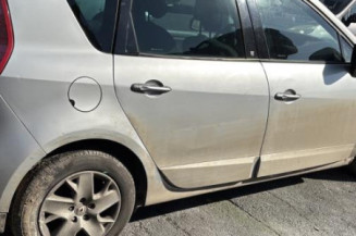 Malle/Hayon arriere RENAULT SCENIC 3