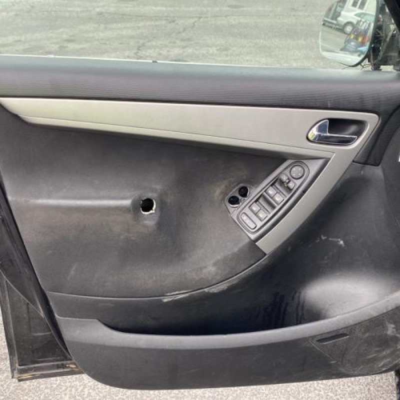 Porte arriere droit CITROEN C4 PICASSO 1 Photo n°17