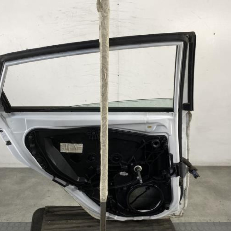 Porte arriere gauche FORD FIESTA 6 Photo n°5